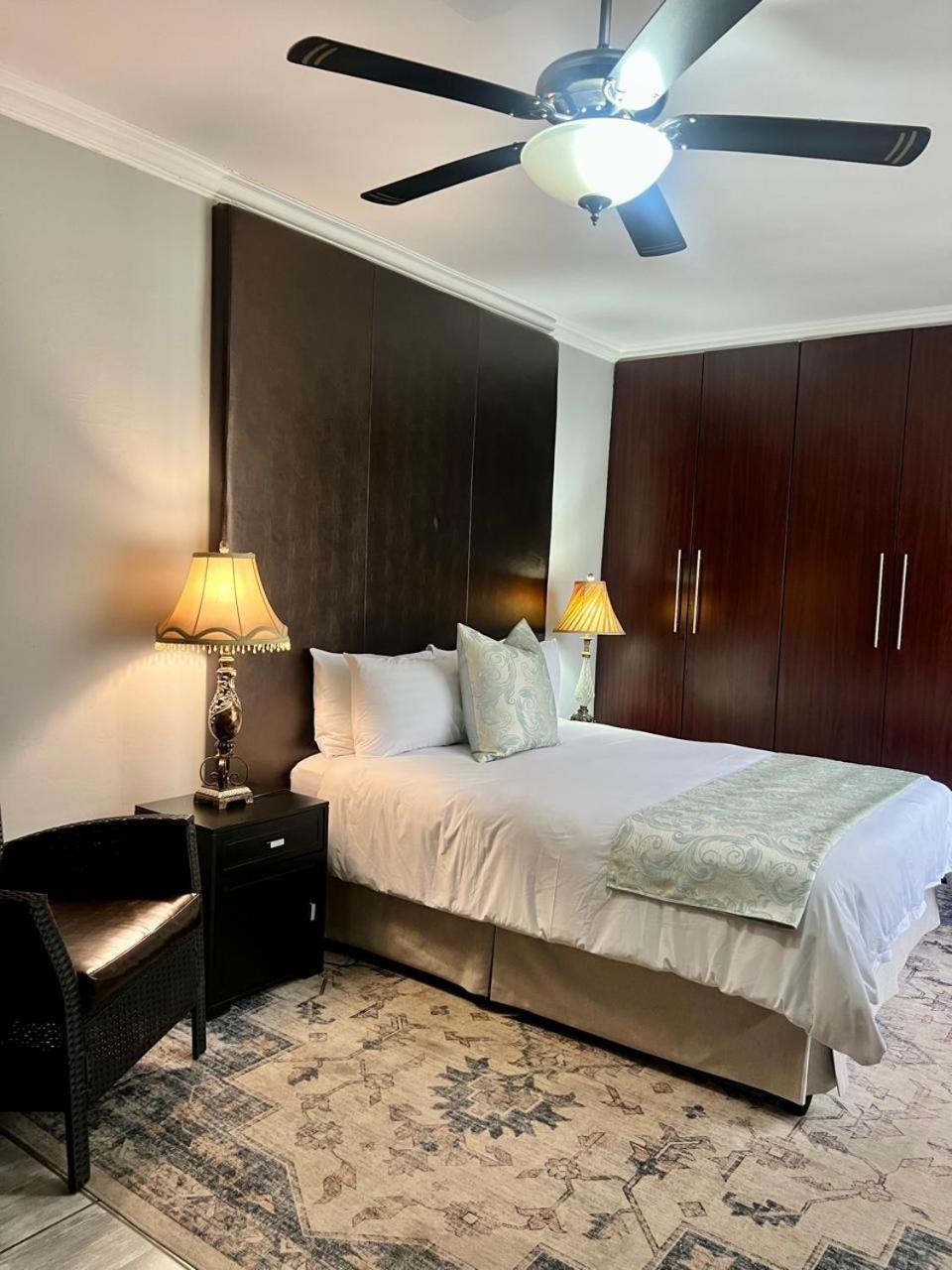 Silken Trap Accommodation No Loadshedding 约翰内斯堡 外观 照片